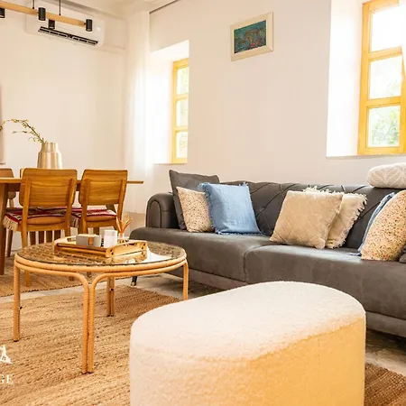 Willa Heritage Stone *